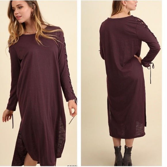 Umgee Dresses & Skirts - Lace up midi dress in eggplant color